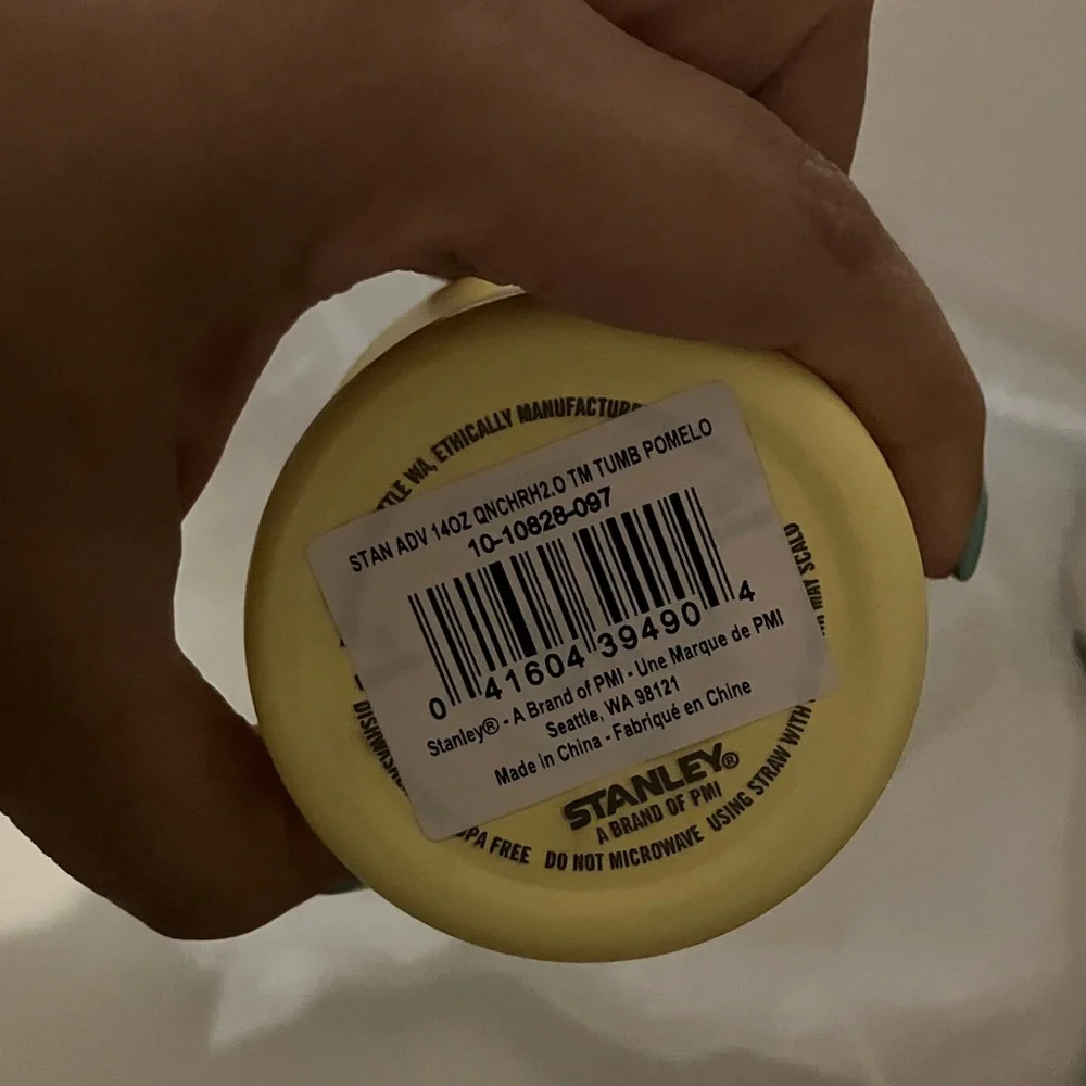 NEW Stanley Yellow 14 ounce Tumbler with Gray Lid and Straw pomelo color - Picture 4 of 8